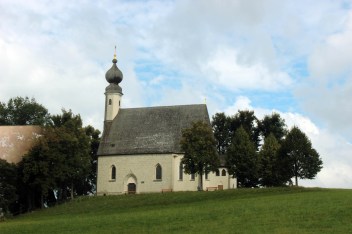 7a-onion-dome-church