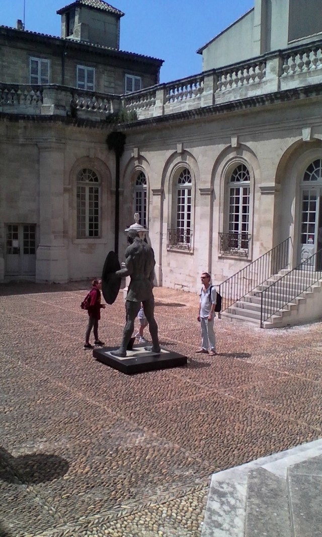 FRA Avignon 17 Musee Calvet Courtyard 2