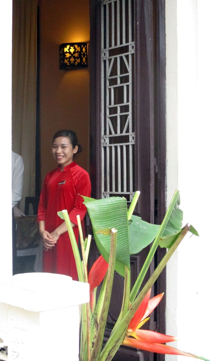 VNM Hanoi 17 Waitress copy